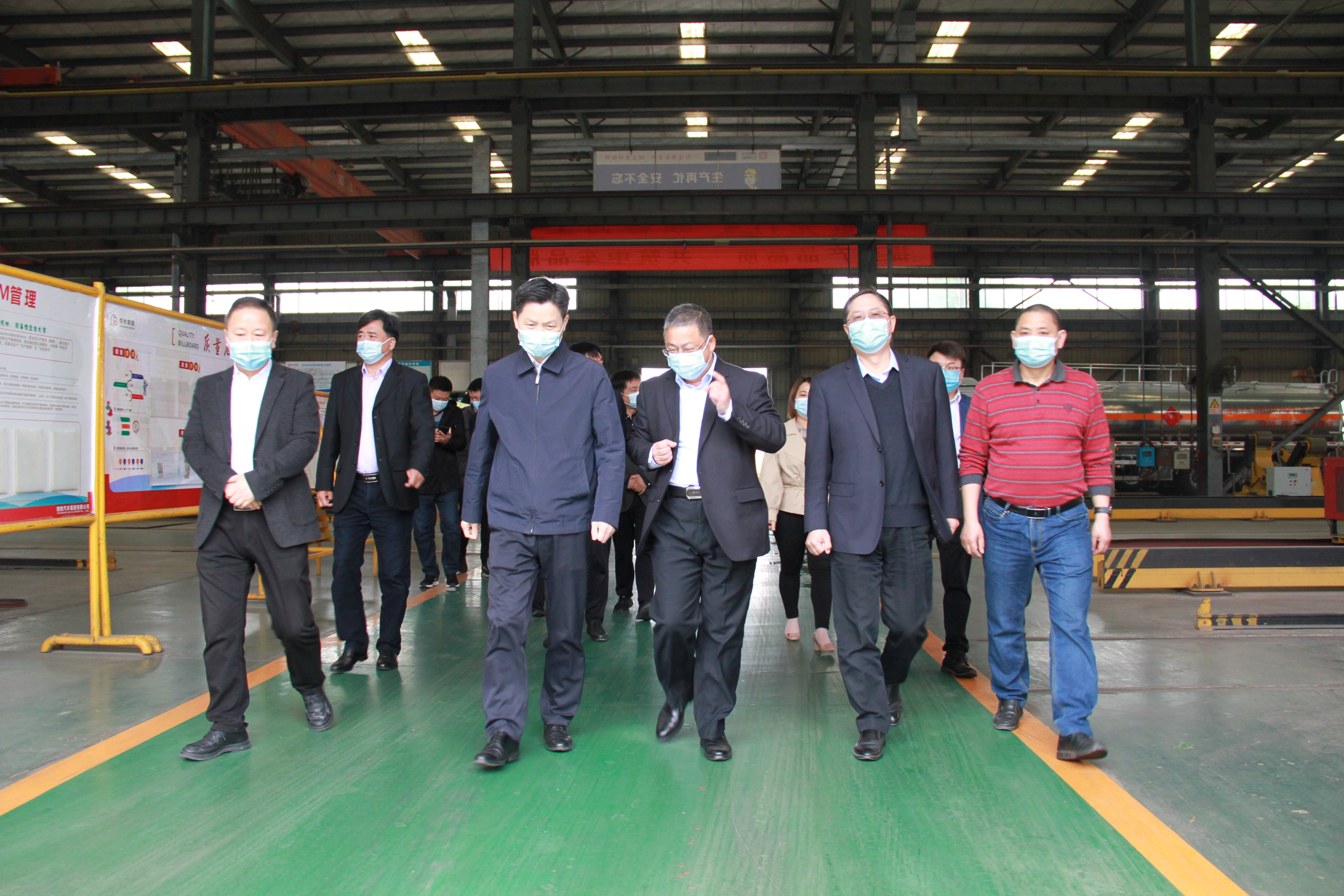 防疫情，促生產(chǎn)，市委常委副市長甘國棟一行蒞臨楚勝調(diào)研